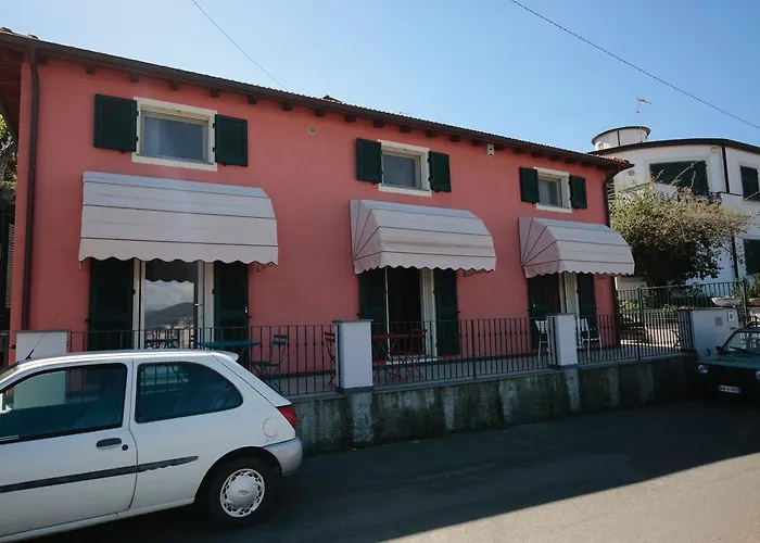 Casa de hóspedes La Finestra Sul Golfo 3*